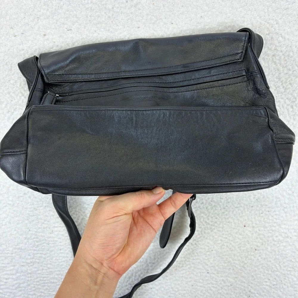 Prada Messenger Bag Men's OS Black Leather Crossbody Italian Designer Luxury
